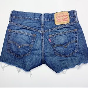 Vintage 527 Levi’s High Rise Raw Hem Shorts